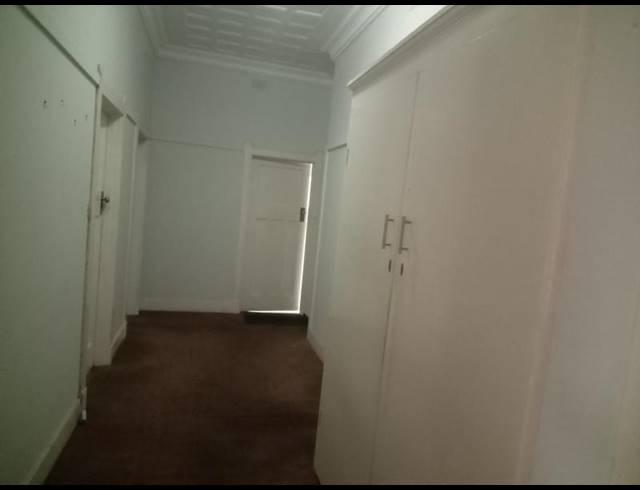 4 BEDROOM HOUSE FOR SALE IN KENSINGTON